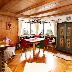 ferienhaus-alpspitzecho.com-bavaria.com/
